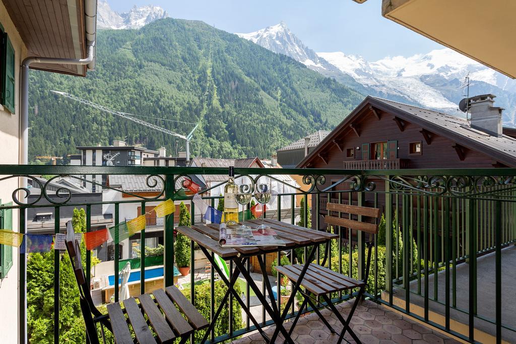 Apartment Blanc Neige 2 Chamonix Exterior foto